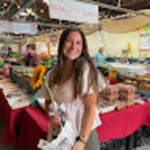 Meet your Posher, Natalie